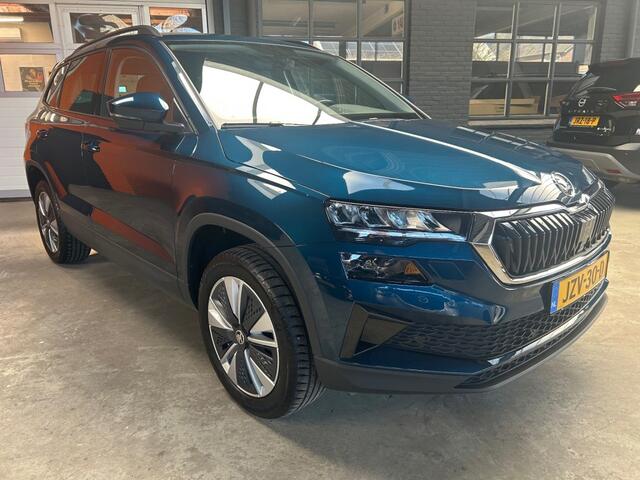 Skoda Karoq 1.5 TSI Busines.ED. PLUS / Camera / Trekhaak / Navi