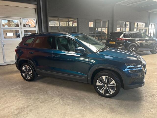 Skoda Karoq 1.5 TSI Busines.ED. PLUS / Camera / Trekhaak / Navi