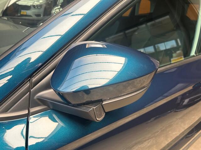 Skoda Karoq 1.5 TSI Busines.ED. PLUS / Camera / Trekhaak / Navi