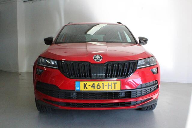 Skoda Karoq 1.5 TSI ACT Sportline Business | 19'LMV | TREKHAAK | DAB-RADIO | CAMERA | NAVIGATIE | CRUISE | STOEL-VERW |