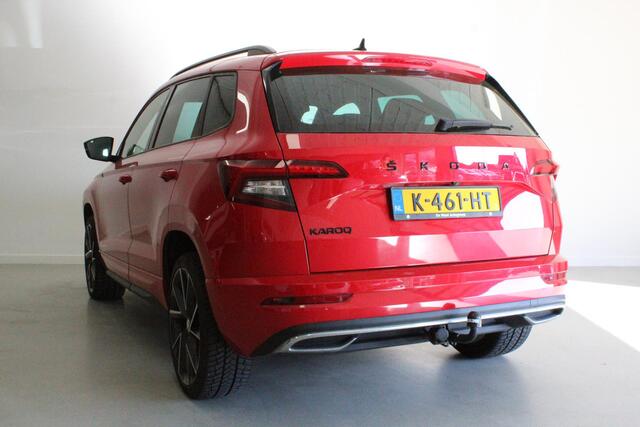 Skoda Karoq 1.5 TSI ACT Sportline Business | 19'LMV | TREKHAAK | DAB-RADIO | CAMERA | NAVIGATIE | CRUISE | STOEL-VERW |