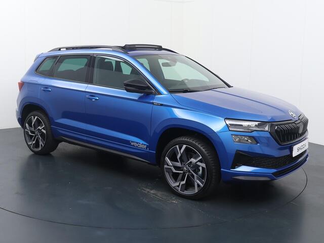 Skoda Karoq 1.5 TSI 150 PK Sportline Business DSG | Automaat | Navigatie | Panoramadak | Skoda Sound | 19" Lichtmetalen velgen |