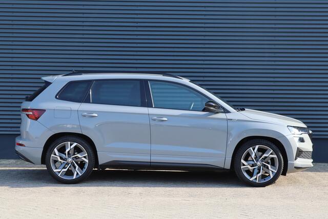 Skoda Karoq 1.5 TSI ACT DSG Sportline Pano/Virtual Cockpit/Navi Columbus/Camera/Keyless/LED/ACC/18"