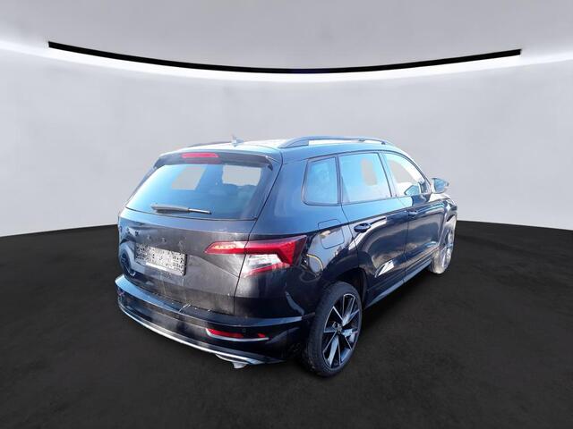Skoda Karoq 1.5 TSI 150pk Automaat Sportline / Trekhaak / Adaptive Cruise / Navigatie
