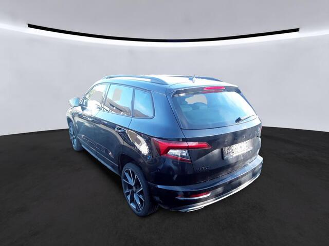 Skoda Karoq 1.5 TSI 150pk Automaat Sportline / Trekhaak / Adaptive Cruise / Navigatie