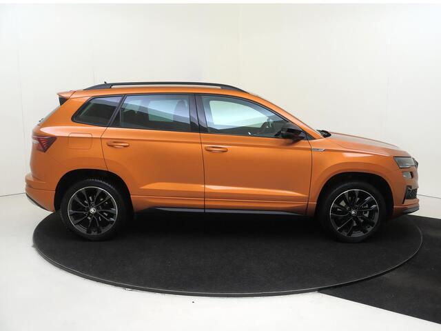 Skoda Karoq 1.5 TSI ACT Sportline Business | Keyless | Stoelverwarming voor en achter | Achteruitrijcamera | Navigatie | Virtual cockpit | LED matrix verlichting | Stuurwiel verwarmd |