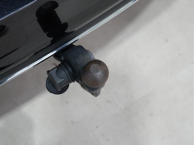 Skoda Karoq 1.5 TSI ACT Sportline Business Panoramadak Trekhaak Privacy Glass