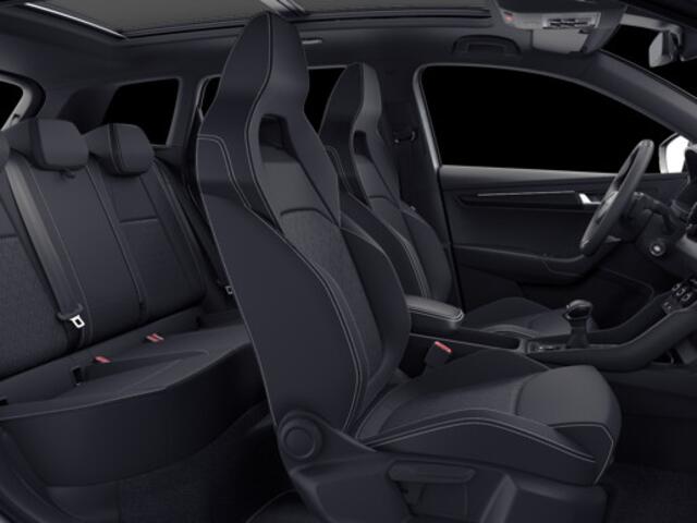 Skoda Karoq Sportline Ultimate 1.5 TSI 150 PK DSG | Automaat | Trekhaak | Panoramadak | Led Matrix verlichting | Trekhaak |