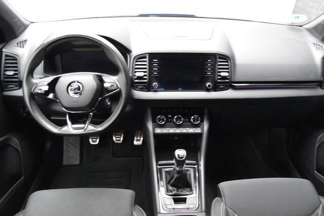 Skoda Karoq 1.5 TSI ACT Sportline Business | Org. NL | BOVAG Garantie | Trekhaak | Apple Carplay/Android Auto | PDC Voor+Achter | Stoel&Stuurverwarming | 19'' Velgen | Full LED |