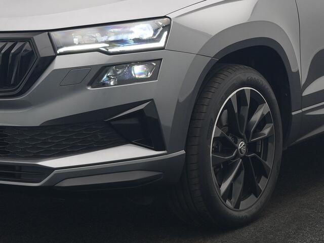 Skoda Karoq 1.5 TSI ACT Sportline Business DSG 150pk | Adaptive Cruise | Camera | Matrix LED | RS Sportstoelen Verwarmd | 18"L.M | Adaptive Onderstel | Keyless | Sfeerverlichting | Apple Carplay | Virtual | Navigatie | DAB |