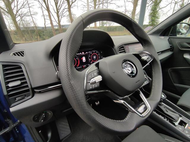 Skoda Karoq 1.5 TSI DSG ACT Sportline Business Trekhaak - Panoramadak - Adaptieve Cr.control -Premium audio - Dodehoek detectie