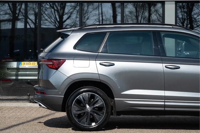 Skoda Karoq 1.5 TSI ACT Sportline Business | Trekhaak | Canton | 360 cam | Travel Assist | Winterpakket