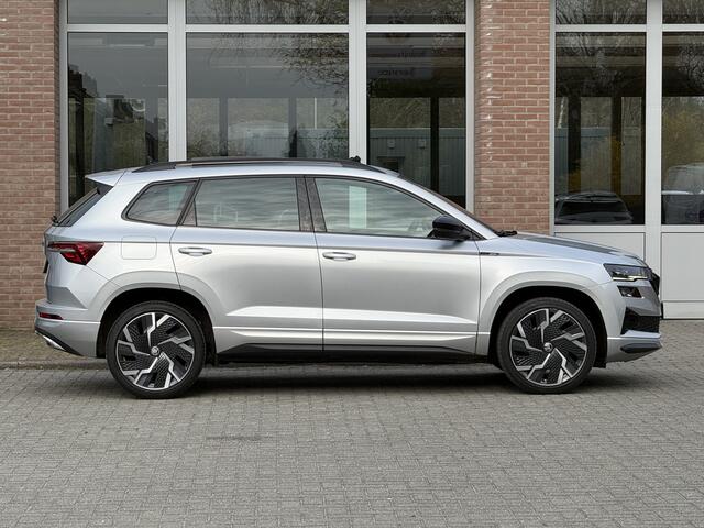 Skoda Karoq 1.5 TSI ACT Sportline Business Trekhaak | Camera | Keyless | Pano