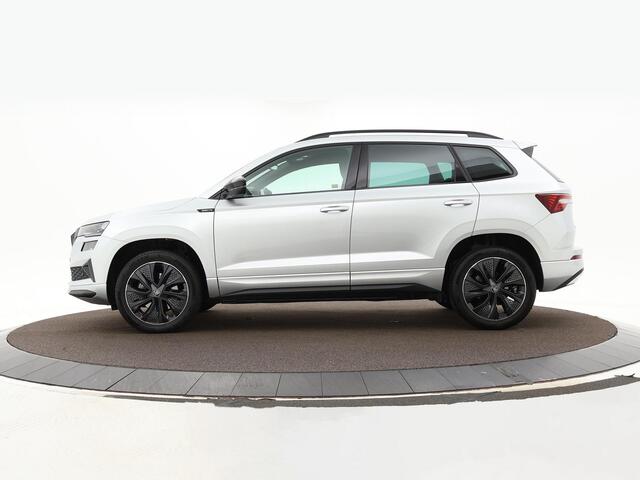 Skoda Karoq 1.5TSI/150PK DSG ACT Sportline · Camera · Elek. Trekhaak · Elek. Achterklep · Apple/Android Car Play · Navigatie · 18'' Inch · Garantie t/m 27-02-2029 of 60.000km