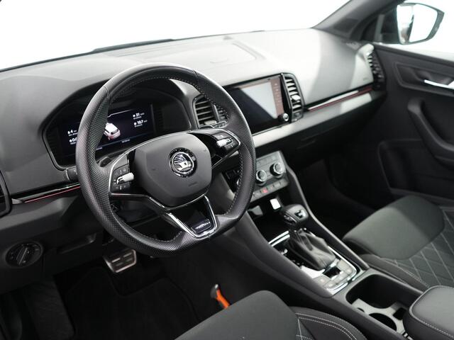 Skoda Karoq 1.5 TSI ACT Sportline Business | Pano | Winterpakket | ACC | Keyless | Camera | Dodehoeksensor |