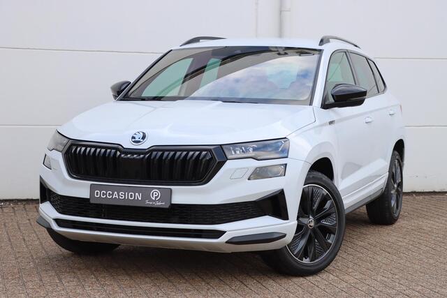 Skoda Karoq 1.5 TSI Sportline 150pk DSG7 Voor+achterbankverwarming | Stuurverwarming | Carplay | travelassist