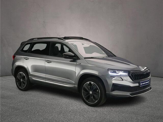 Skoda Karoq Sportline Business 1.5 TSI 150pk DSG Automaat Trekhaak, Panoramadak, Elektrische achterklep, Adaptive cruise control, Navigatie, Achteruitrijcamera,