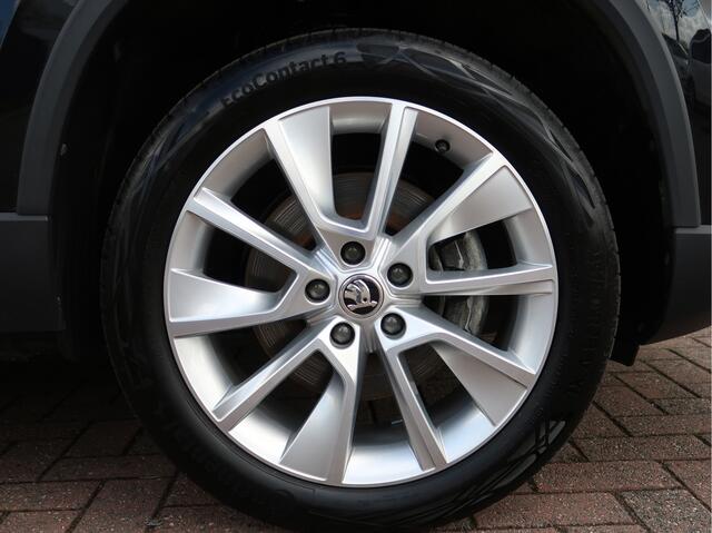 Skoda Karoq 1.5 TSI ACT Business Edition | trekhaak | stuur-stoelverwarm. | 18inch |