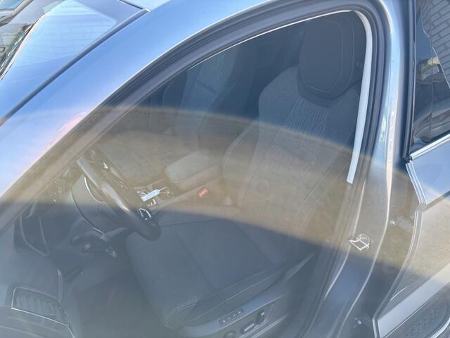 Skoda Karoq 1.5 TSI 150pk Bus Plus AUTOMAAT