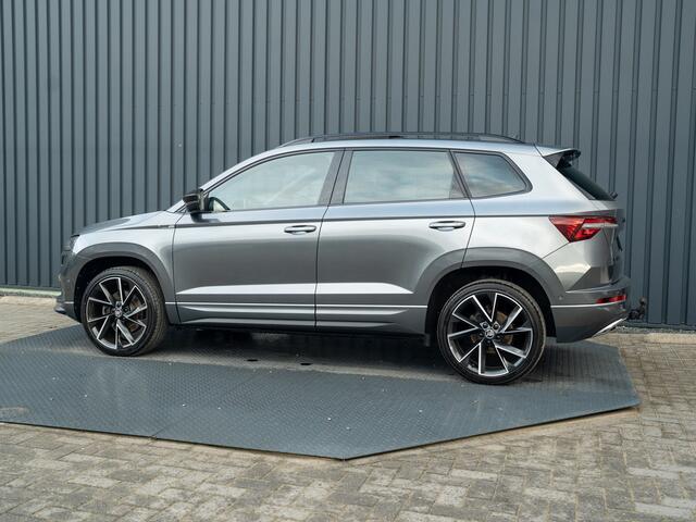 Skoda Karoq 1.5 TSI ACT Sportline Business | Pano | Trekhaak wegkl. | Stoelgeheugen | 360 Camera | Prijs Rijklaar!!