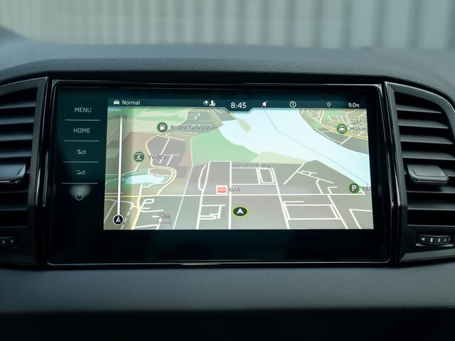 Skoda Karoq 1.5 TSI ACT Sportline Business | Pano | Trekhaak wegkl. | Stoelgeheugen | 360 Camera | Prijs Rijklaar!!