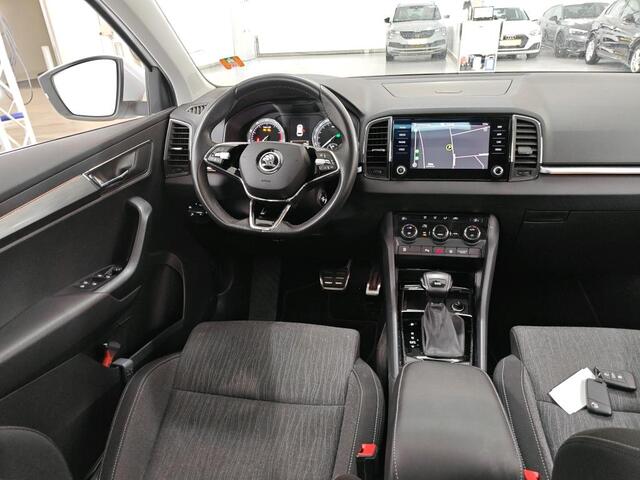 Skoda Karoq 1.5 TSI ACT 150pk DSG Business Edition Plus / Panoramadak / LED / Navi / Camera / Cruise Control