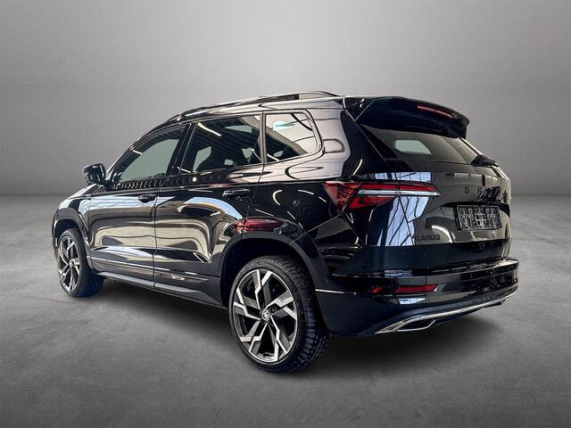 Skoda Karoq 1.5 TSI ACT Sportline Business | PANORAMADAK | 360 CAMERA | WINTERPACK | KEYLESS | NAVI | ELEKTR. ACHTERKLEP