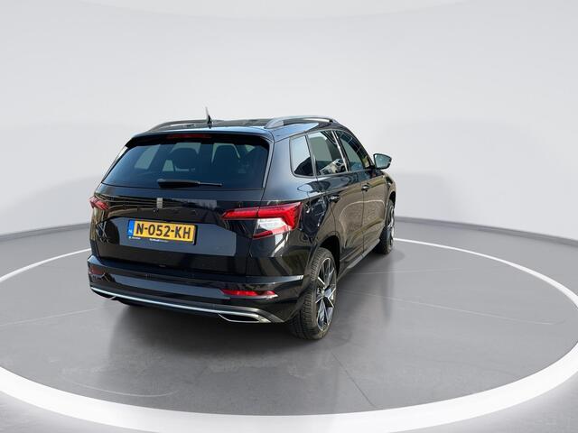 Skoda Karoq 1.5TSI/150PK ACT Sportline Business DSG · Panoramadak · Navigatie · Apple/Android Car Play · Adaptive Cruise Control · 19'' velgen ·