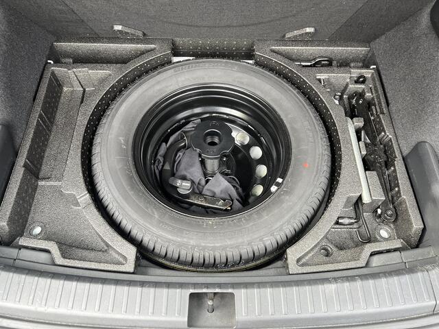 Skoda Karoq 1.0 TSI Clever Edition Automaat | Navigatie | Carplay | Adaptieve Cruise Control | Trekhaak afneembaar