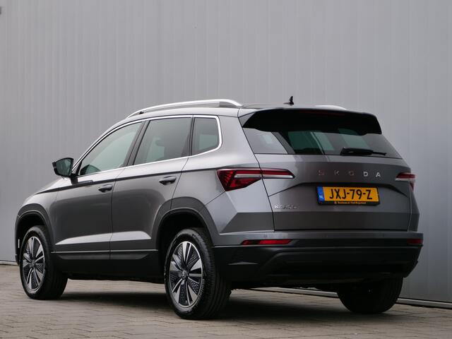 Skoda Karoq 1.5 TSI ACT Business Edition 150 Pk Automaat Apple Carplay / Camera / DAB / PDC