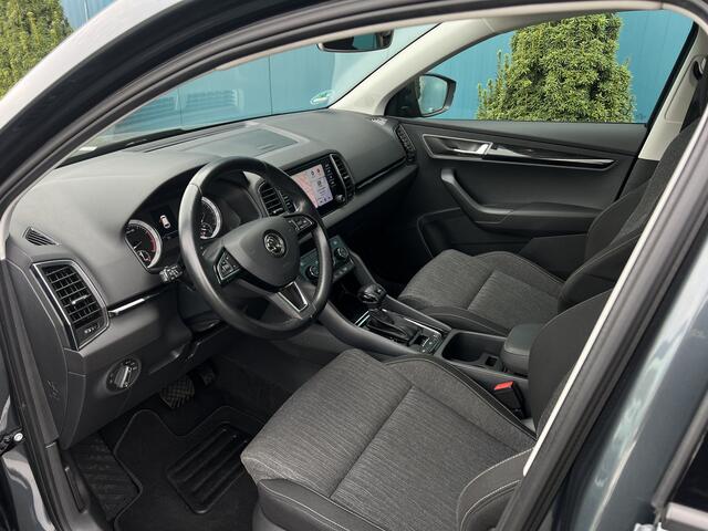 Skoda Karoq 1.5 TSI DSG AUT. 150PK! Style NAV.VIA.CARPLAY/ANDROID | TREKH | CRUISE | STOELVERW | LED | ECC | PDC | LMV