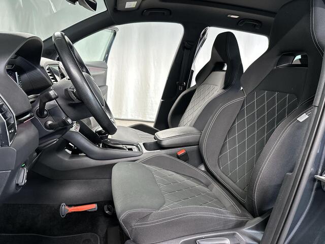 Skoda Karoq 1.5 TSI ACT Sportline Business Automaat | Trekhaak | Pano