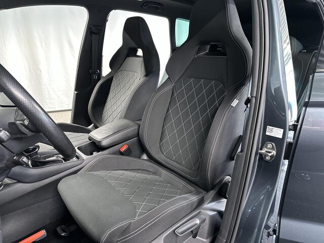 Skoda Karoq 1.5 TSI ACT Sportline Business Automaat | Trekhaak | Pano