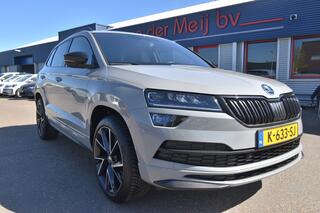 skoda-karoq-1.5-tsi-act-sportline-b