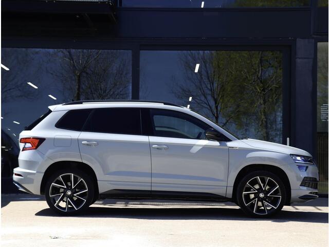 Skoda Karoq 1.5 TSI ACT Sportline DSG Adapt. Cruise Trekhaak Winterpakket