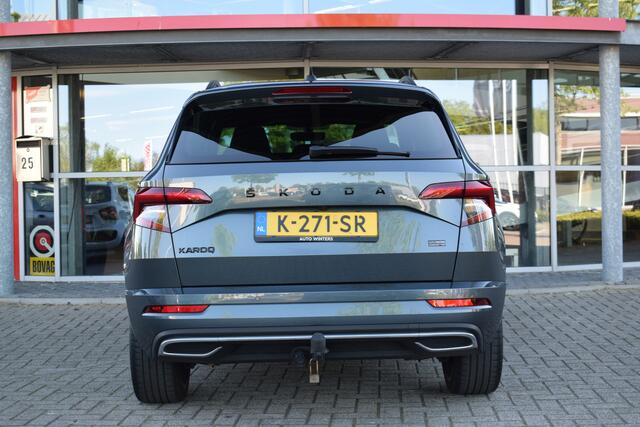 Skoda Karoq 1.5 TSI ACT Sportline Business | Adaptieve Cruise | Elektrische Kofferbak | Apple Carplay & Android Auto | 19" Lichtmetalen velgen