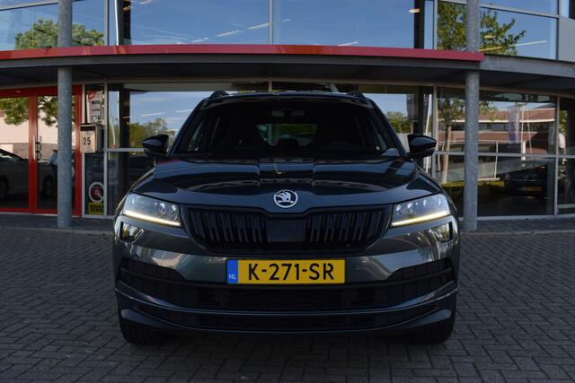 Skoda Karoq 1.5 TSI ACT Sportline Business | Adaptieve Cruise | Elektrische Kofferbak | Apple Carplay & Android Auto | 19" Lichtmetalen velgen