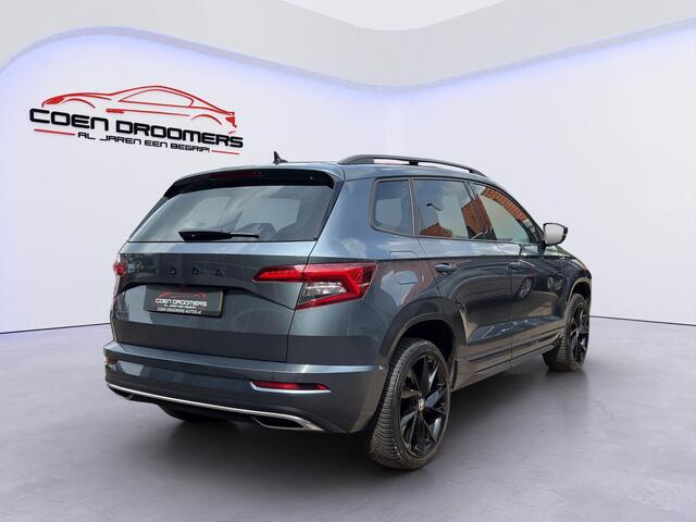 Skoda Karoq 1.5 TSI ACT Sportline Business /Apple Carplay/Panodak/Virtual Dash./Adaptive Cruise/Stoelverwarming V+A/Trekhaak/Elek. achterklep/