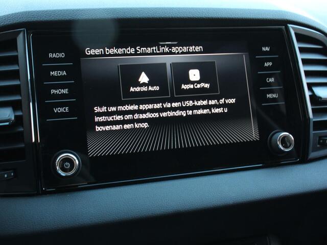 Skoda Karoq 1.5 TSI 150pk Automaat Selection Navigatie Apple Carplay/Android Auto Camera Parkeer sensoren Adaptive Cruise Control Lichtmetalen Velgen Digitale Cockpit