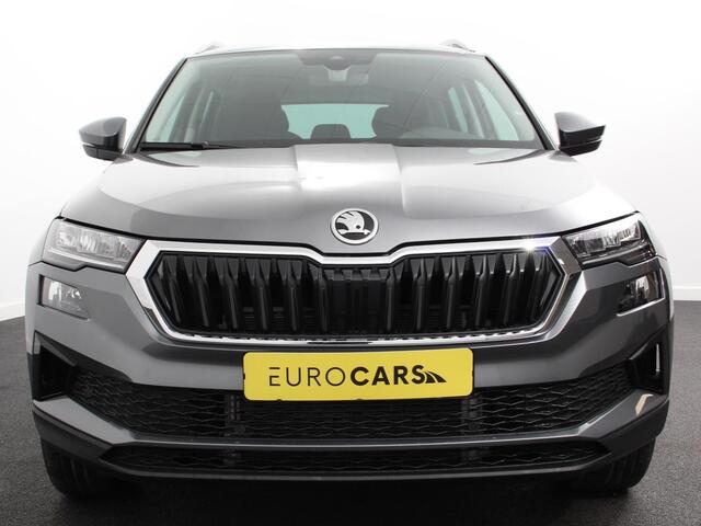Skoda Karoq 1.5 TSI 150pk Automaat Selection Navigatie Apple Carplay/Android Auto Camera Parkeer sensoren Adaptive Cruise Control Lichtmetalen Velgen Digitale Cockpit