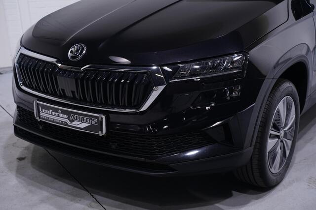 Skoda Karoq 1.5 TSI ACT Business Edition Plus NAP Clima Winterpakket Navi Camera PDC v+a Voorruitverwaming