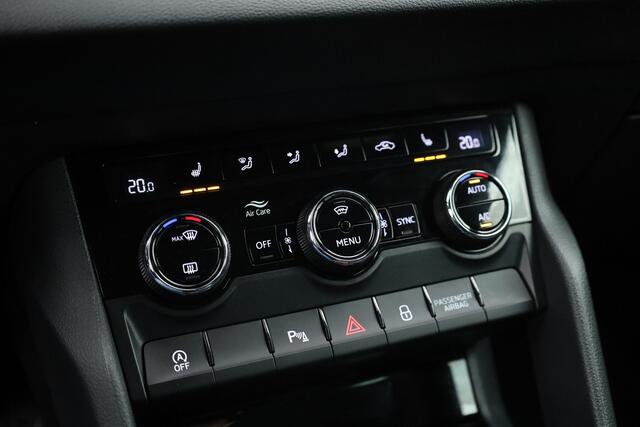 Skoda Karoq 1.5 TSI ACT Sportline Business | Dig. Cockpit | Pano | Elek. Trekhaak | Krell Audio | Adapt. Cruise | Keyless | Stoel-Stuurverw. |
