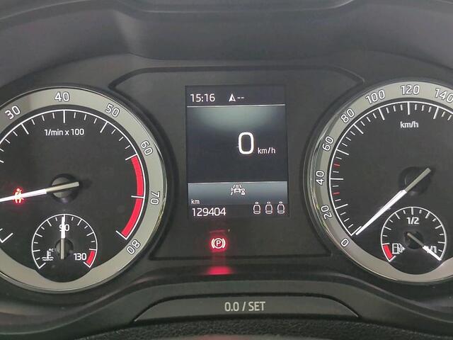 Skoda Karoq 1.0 TSI Business Edition Trekhaak | LED LMV |