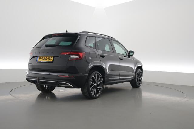Skoda Karoq 1.5 TSI ACT Sportline Business | Digi. Dashboard | Elek. Trekhaak | Adapt. Cruise | Camera | Keyless | 19'' | Apple CarPlay | Stoel- Stuurverw.