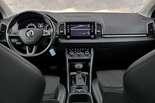 Skoda Karoq 1.5 TSI ACT Ambition Business | Panoramadak | Trekhaak | Stoelverwarming | Airco