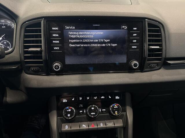 Skoda Karoq 1.5 TSI 150pk Automaat Sportline Business / Trekhaak / Camera / Keyless / Wordt Verwacht