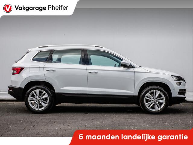 Skoda Karoq 1.0 TSI Business Edition Plus Trekhaak/ Camera/ Navigatie/ Carplay/ Climate control/ Elek. achterklep