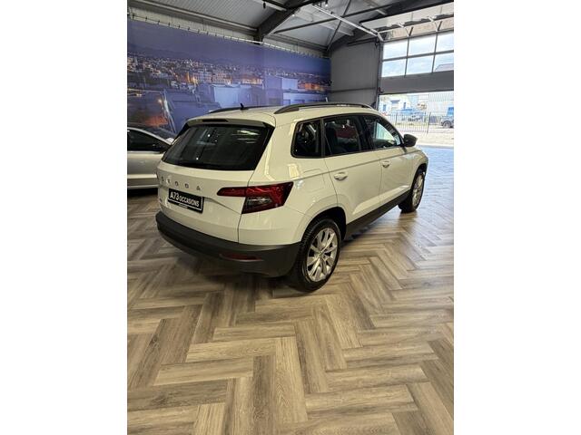 Skoda Karoq 1.0 TSI Ambition CARPLAY,CRUISE