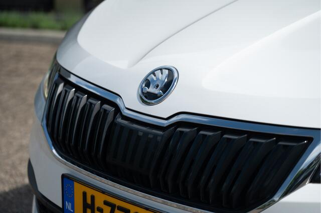 Skoda Karoq 1.5 TSI ACT Style DSG | Trekhaak | Varioflex | Navi | Stoel- Stuurverw. | Apple CarPlay | ACC