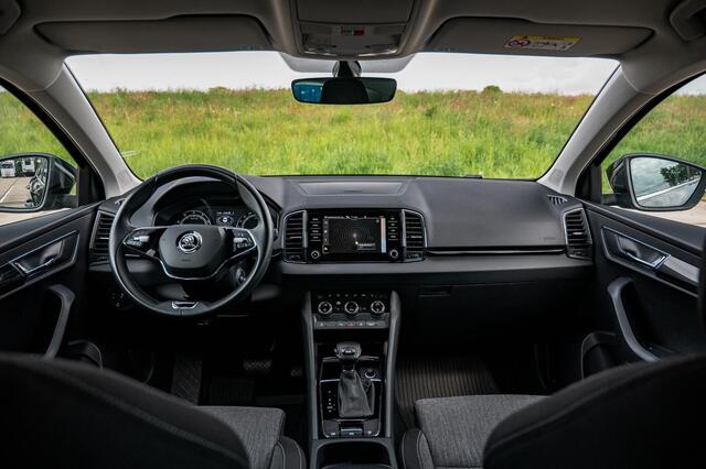 Skoda Karoq 1.5 TSI ACT Style | TREKHAAK | CAMERA | SUNSET | 17" LM VELG | ALL SEASON BANDEN